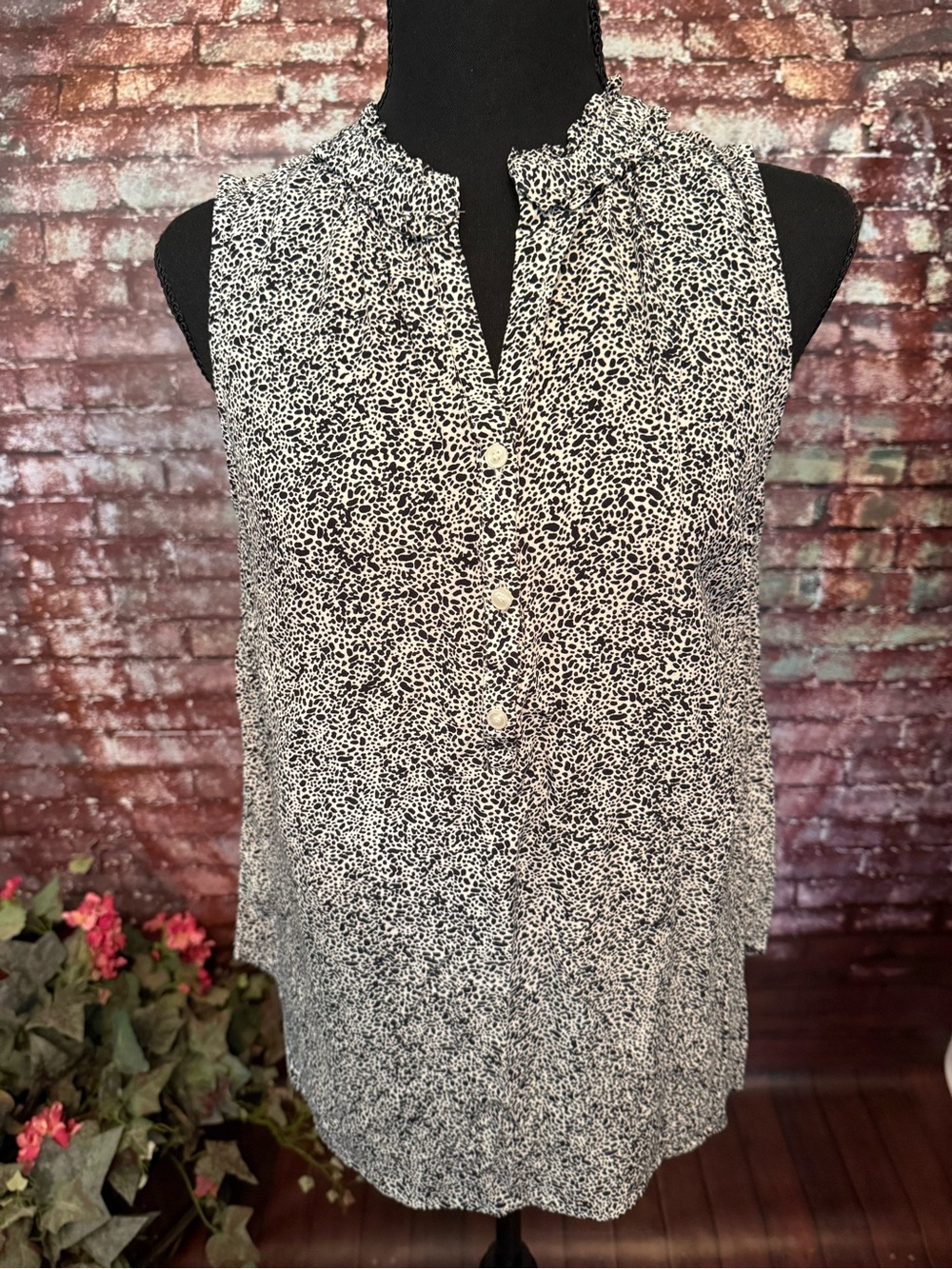 Talbots Black & White Dotted Ruffle Neck Sleeveless Blouse